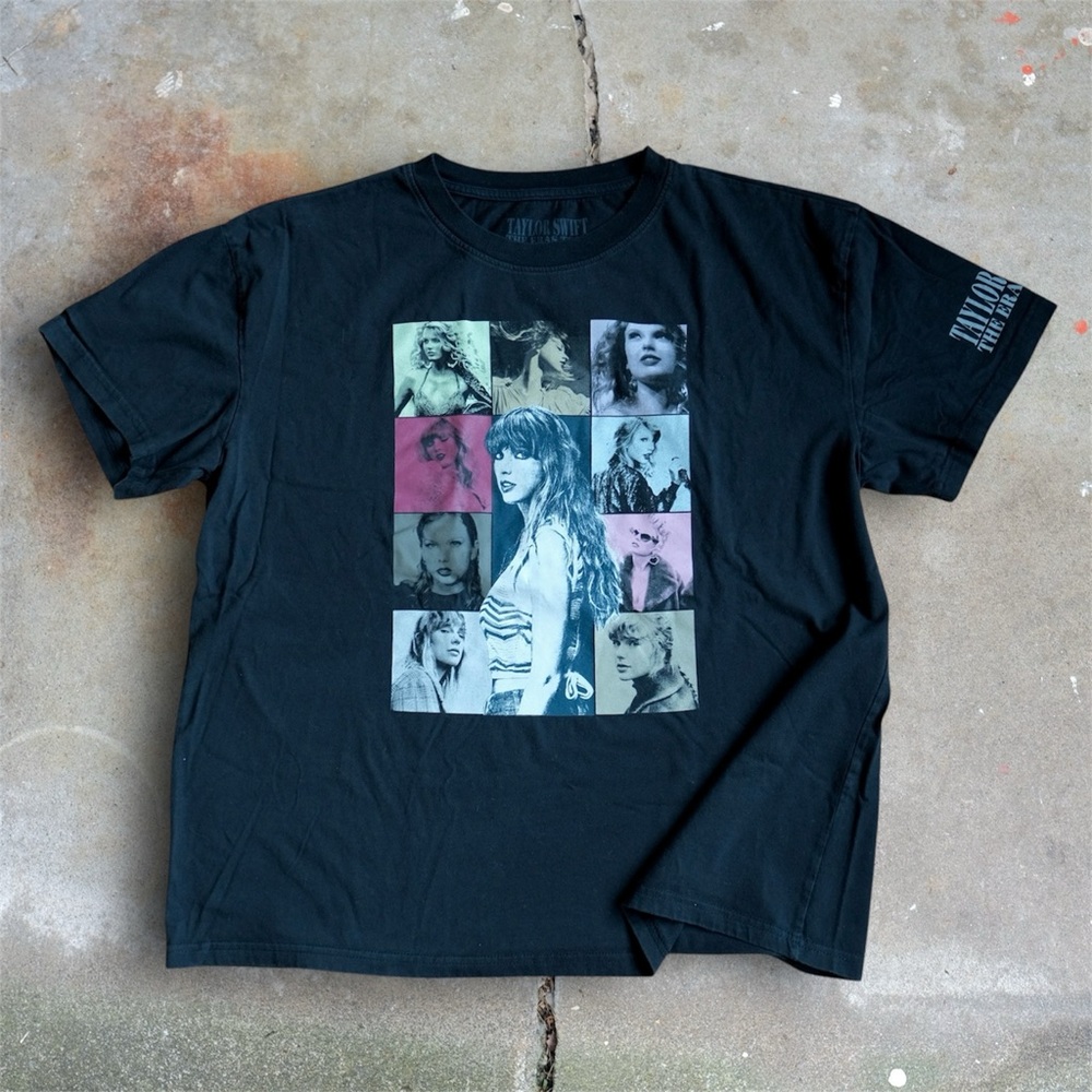 Taylor Swift Eras Tour Graphic T-shirt Size XL Black Official Merch Tour Dates